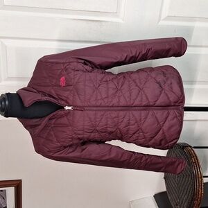 Women’s North Face puffer coat size Small Dark Red